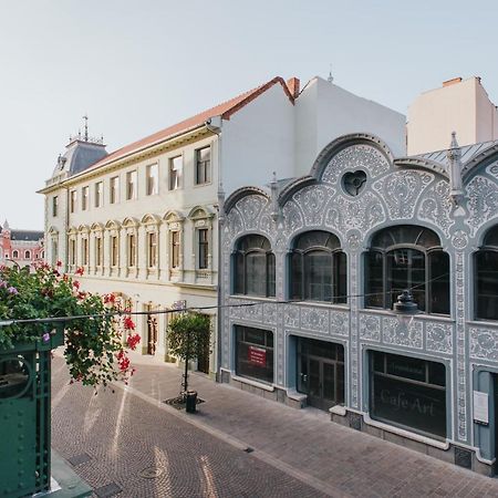 Noo'Vo Central Apartaments Oradea Exterior foto